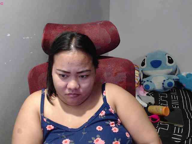 BubbleButtPinay webcam