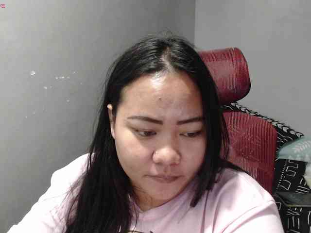 BubbleButtPinay webcam