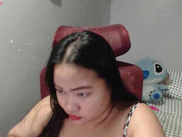 BubbleButtPinay webcam