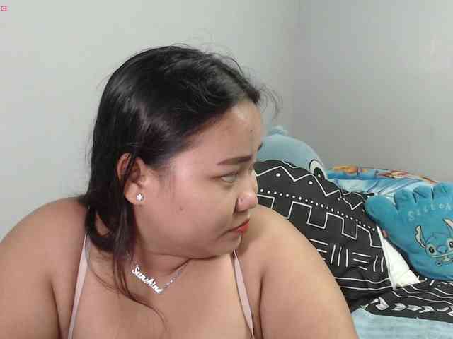BubbleButtPinay webcam