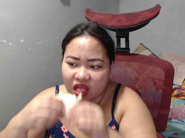 BubbleButtPinay webcam