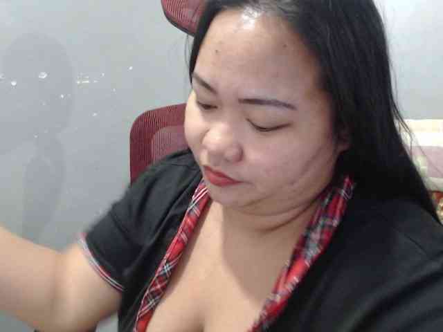 BubbleButtPinay webcam