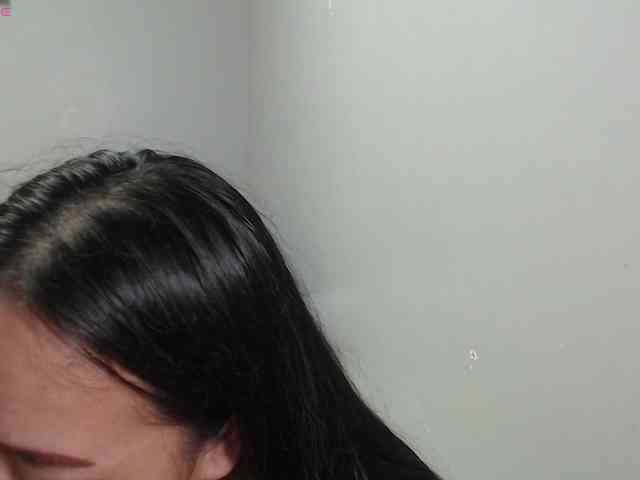 BubbleButtPinay webcam