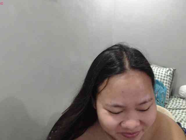 BubbleButtPinay webcam
