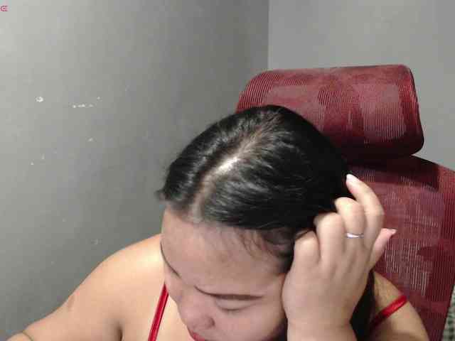 BubbleButtPinay webcam