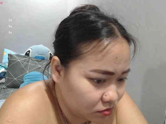 BubbleButtPinay webcam
