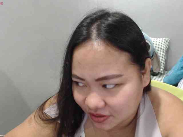 BubbleButtPinay webcam