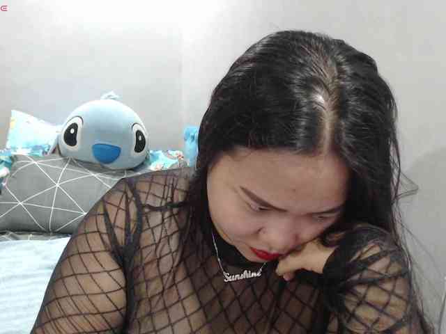 BubbleButtPinay webcam