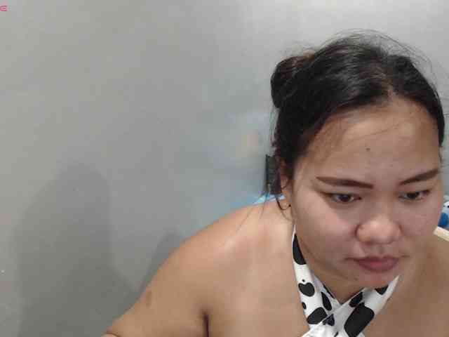 BubbleButtPinay webcam