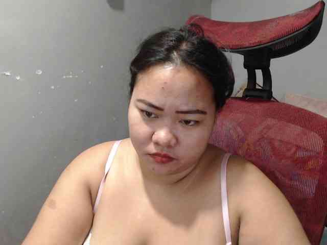 BubbleButtPinay webcam