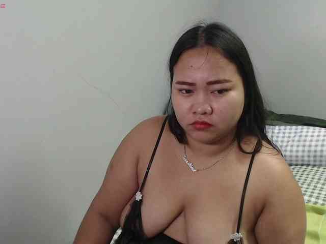 BubbleButtPinay webcam