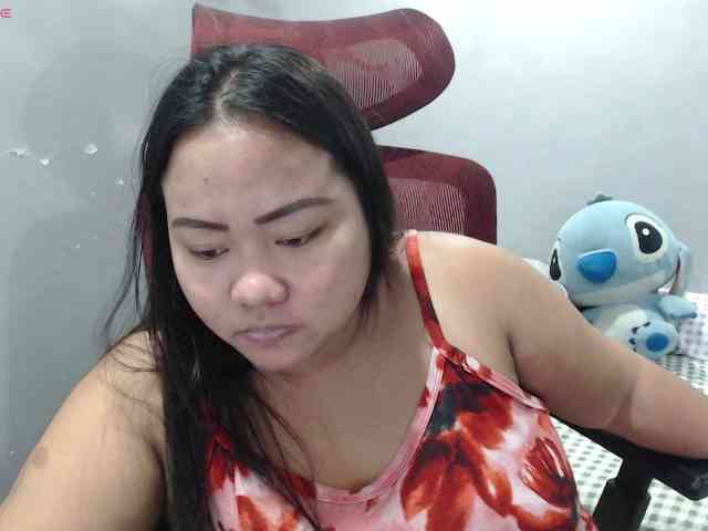 BubbleButtPinay webcam