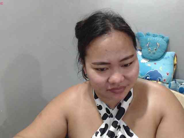 BubbleButtPinay webcam