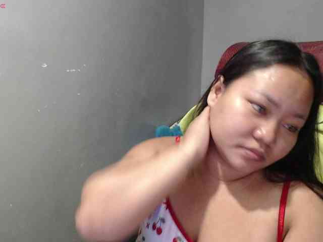 BubbleButtPinay webcam