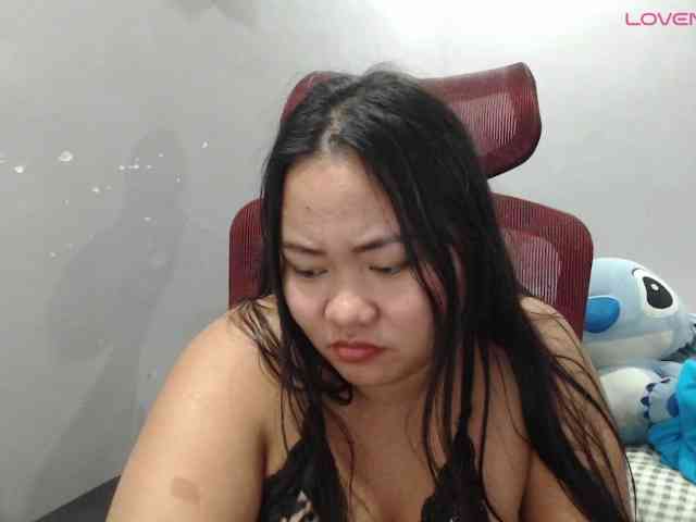 BubbleButtPinay webcam