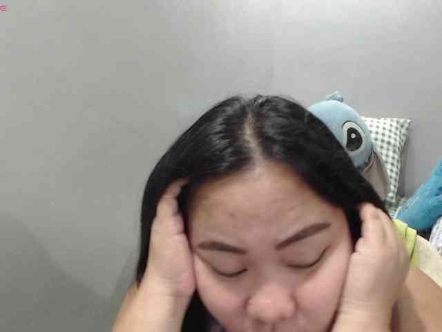 BubbleButtPinay webcam