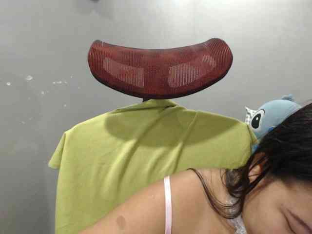 BubbleButtPinay webcam