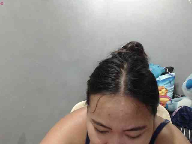 BubbleButtPinay webcam