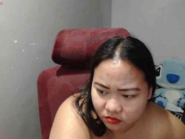 BubbleButtPinay webcam