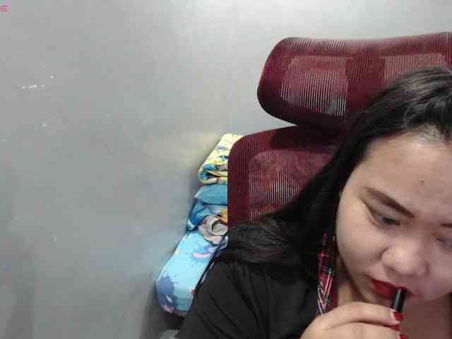 BubbleButtPinay webcam