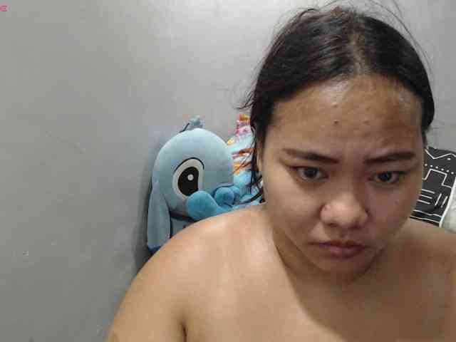 BubbleButtPinay webcam