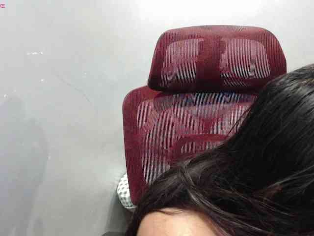 BubbleButtPinay webcam