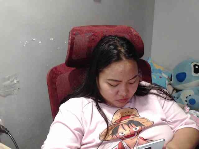 BubbleButtPinay webcam