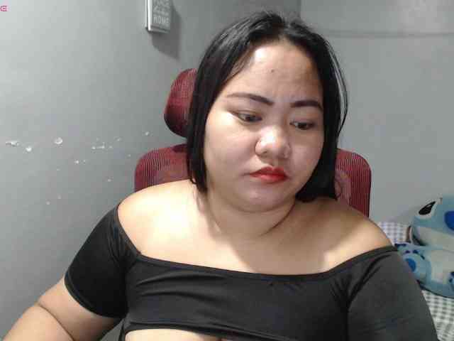 BubbleButtPinay webcam