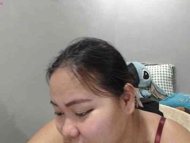 BubbleButtPinay webcam