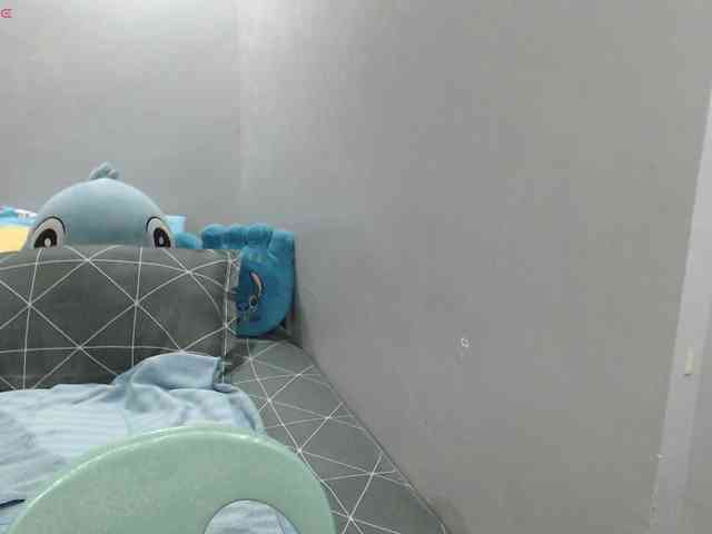 BubbleButtPinay webcam