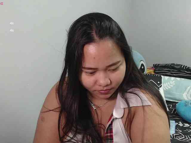 BubbleButtPinay webcam