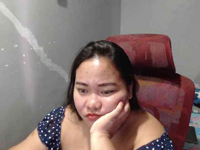 BubbleButtPinay webcam