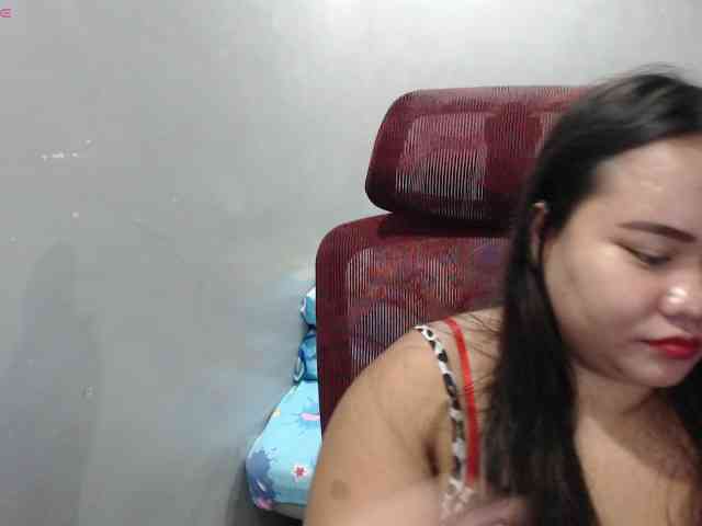 BubbleButtPinay webcam