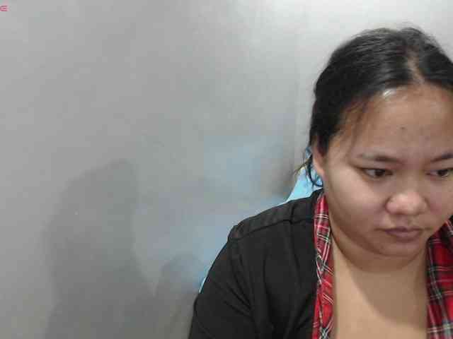 BubbleButtPinay webcam