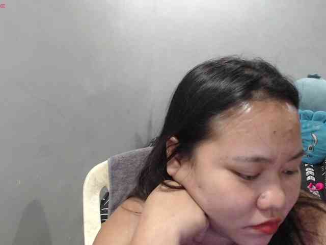 BubbleButtPinay webcam