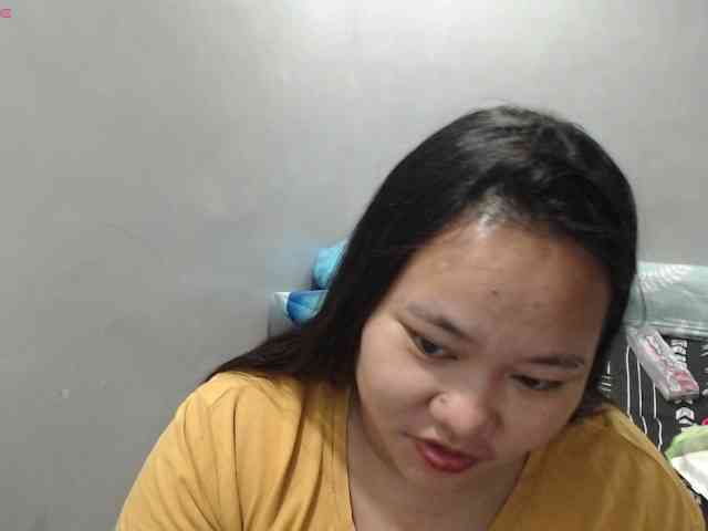 BubbleButtPinay webcam