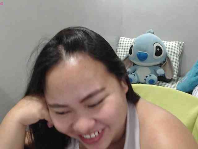 BubbleButtPinay webcam