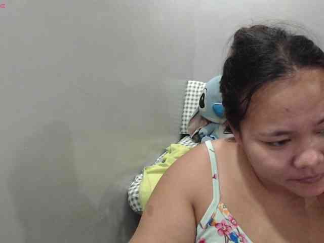 BubbleButtPinay webcam