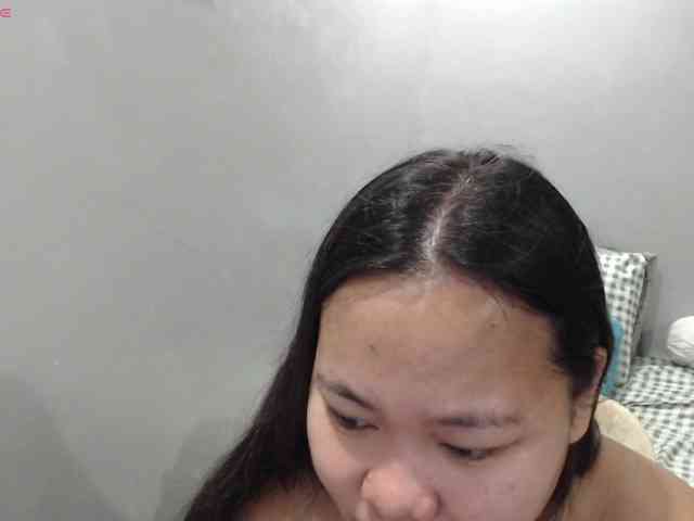 BubbleButtPinay webcam