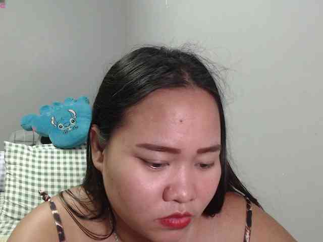 BubbleButtPinay webcam