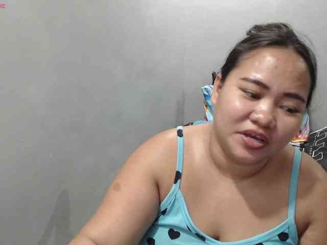 BubbleButtPinay webcam