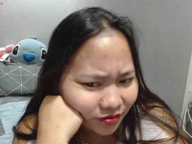 BubbleButtPinay webcam