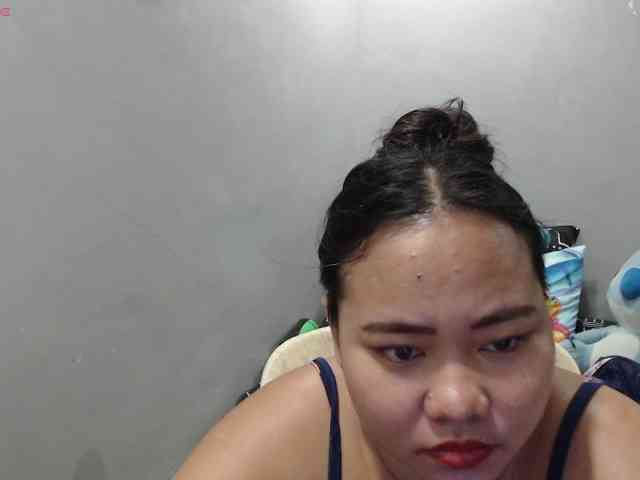 BubbleButtPinay webcam