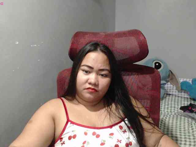 BubbleButtPinay webcam