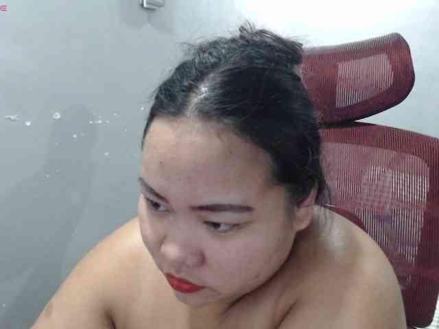 BubbleButtPinay Live Webcam on BongaCams