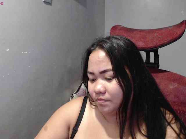 BubbleButtPinay webcam