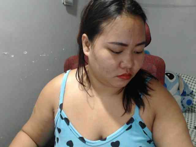 BubbleButtPinay Live Webcam on BongaCams