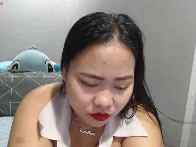 BubbleButtPinay webcam
