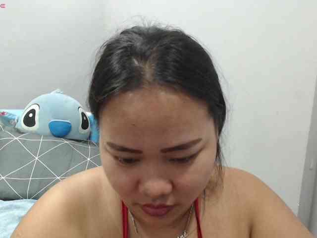 BubbleButtPinay webcam