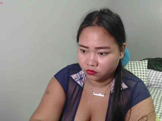 BubbleButtPinay webcam